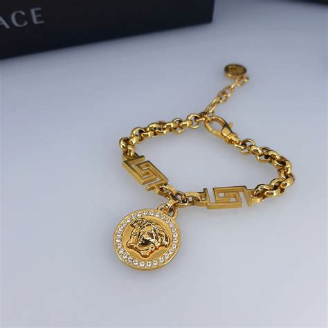 versace heren armband|versace crystal medusa greca.